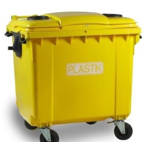 1100 L plastic recycling container